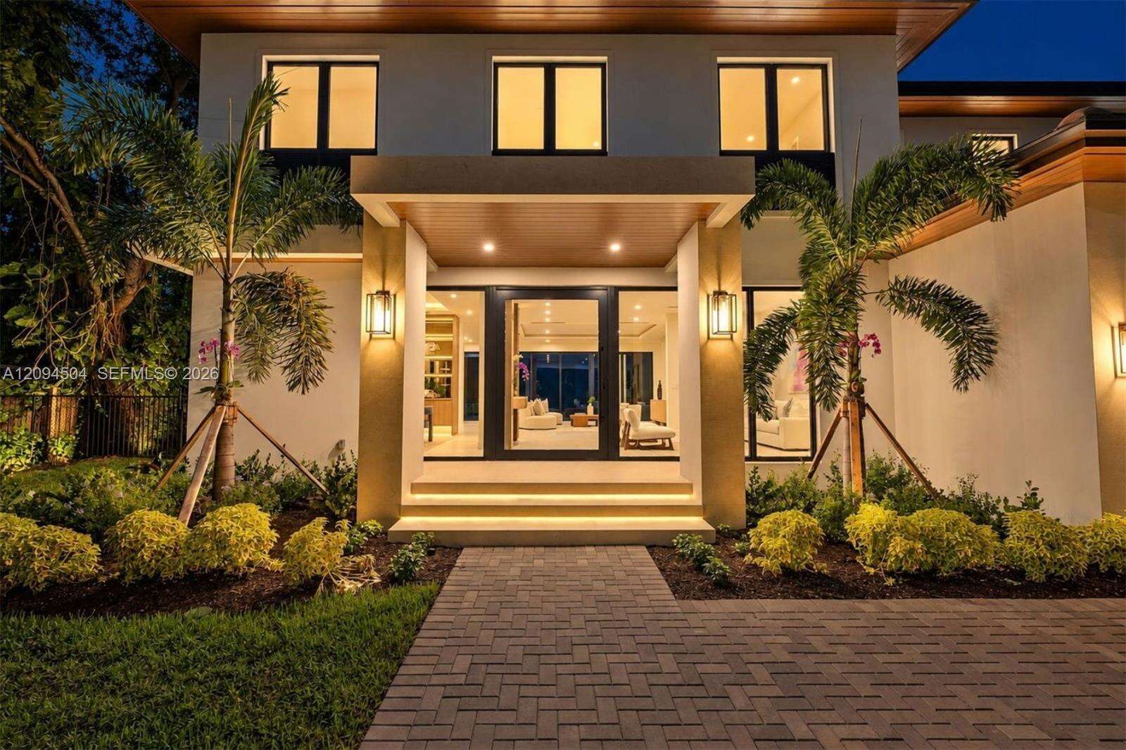 6255 69th St, South Miami, FL 33143 - For Sale photo 4