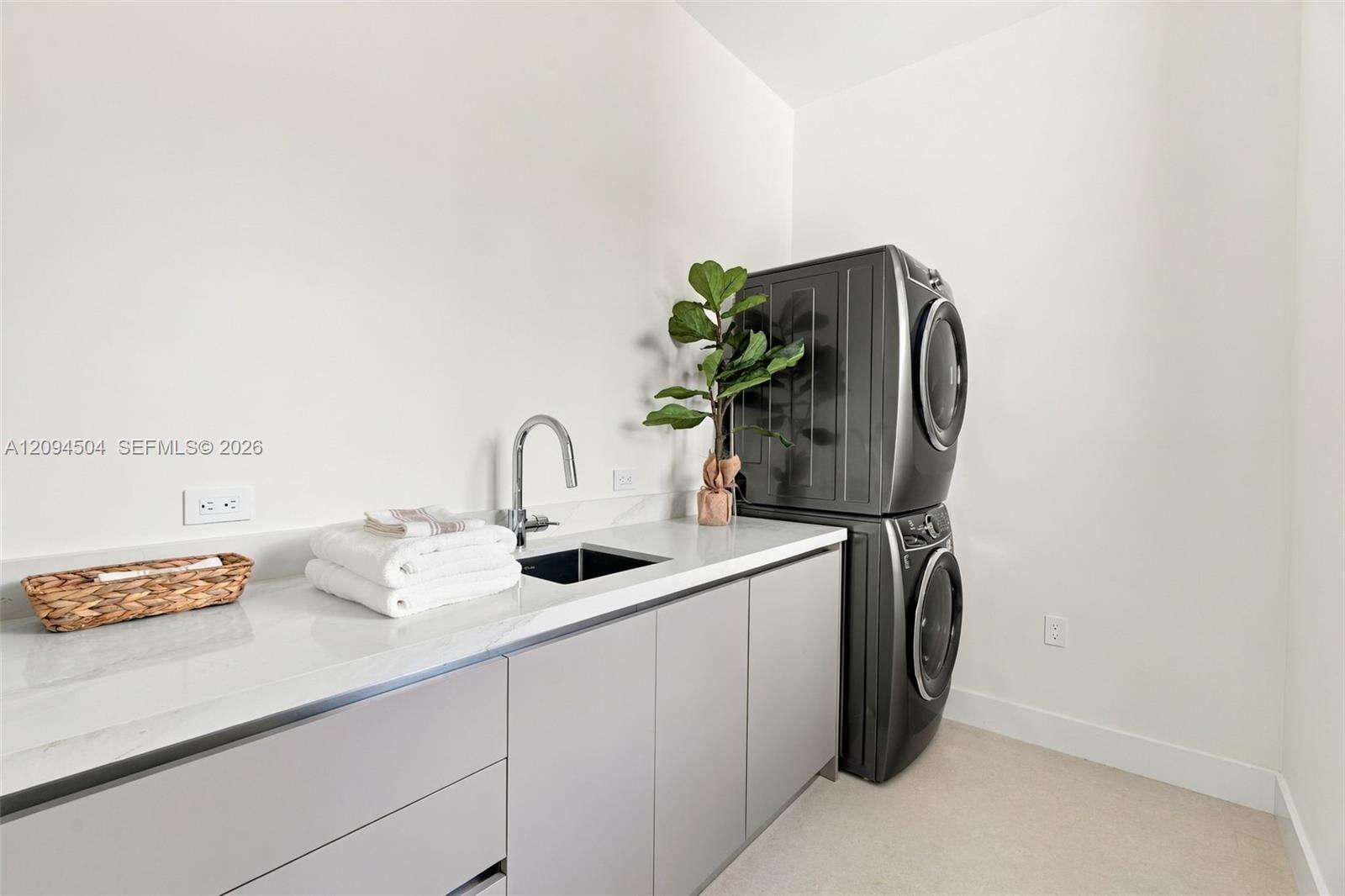 6255 69th St, South Miami, FL 33143 - For Sale photo 59