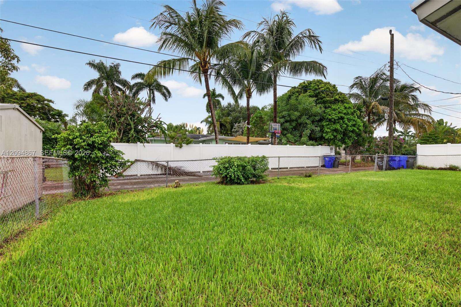 702 31st Ct, Hollywood, FL 33021 - For Sale photo 31