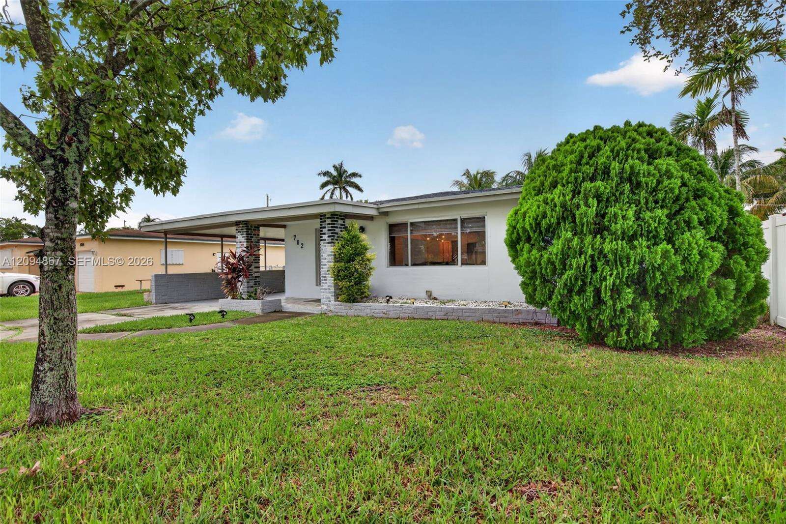 702 31st Ct, Hollywood, FL 33021 - For Sale photo 37