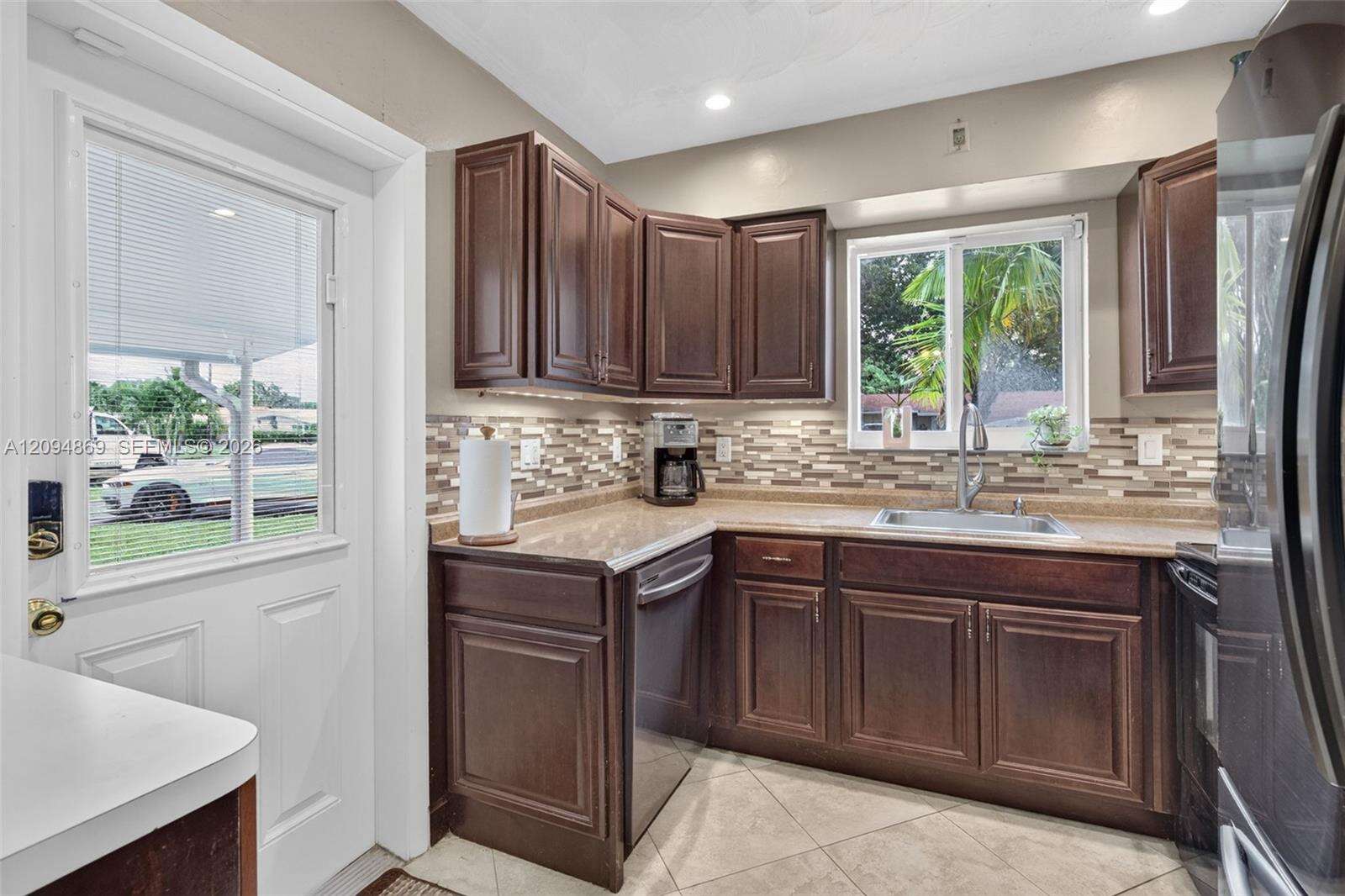 6520 Coolidge St, Hollywood, FL 33024 - For Sale photo 14
