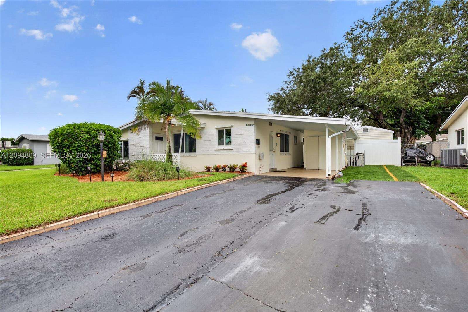 6520 Coolidge St, Hollywood, FL 33024 - For Sale photo 3