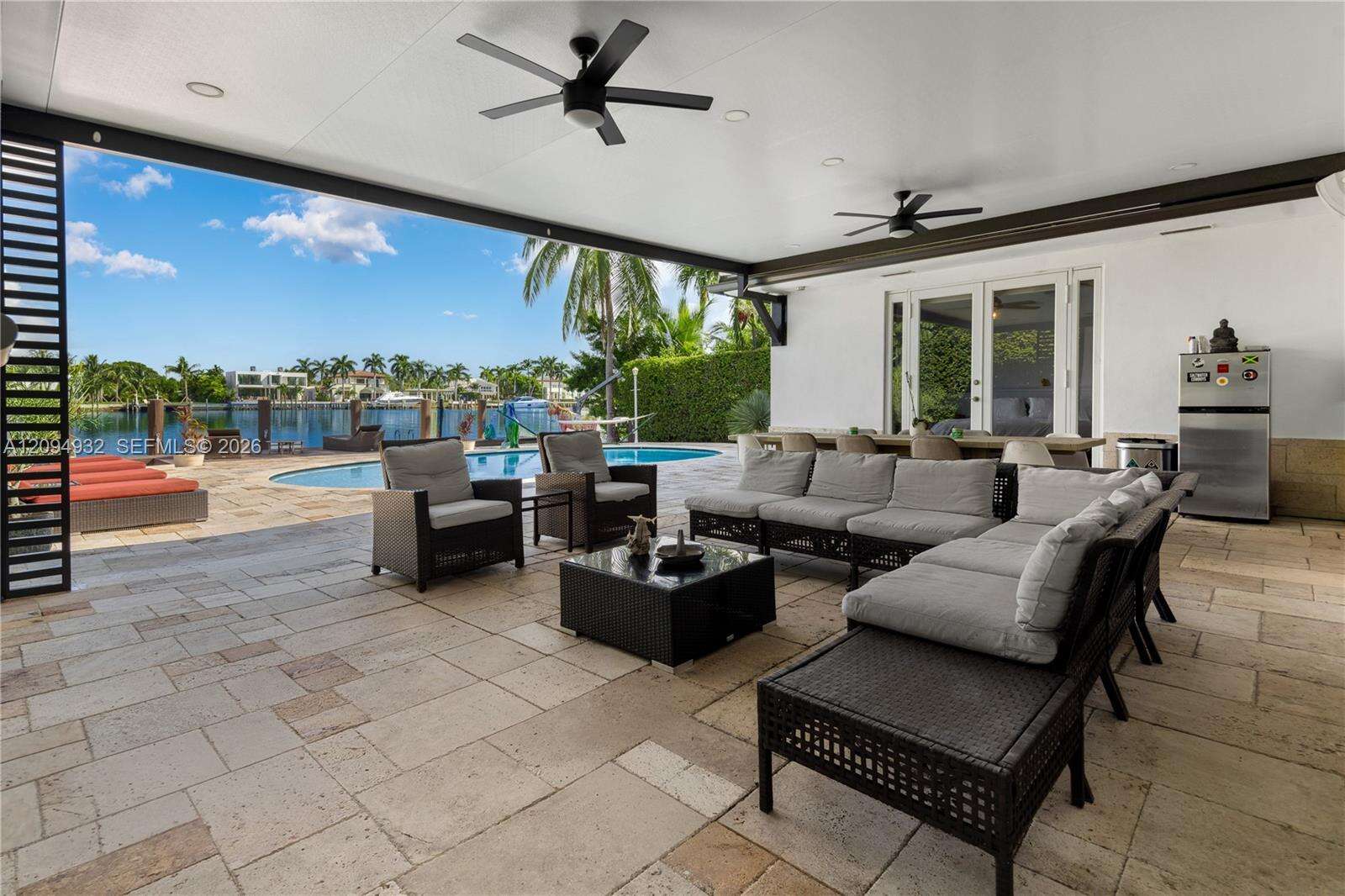 435 Shore Dr, Miami Beach, FL 33141 - For Sale photo 3
