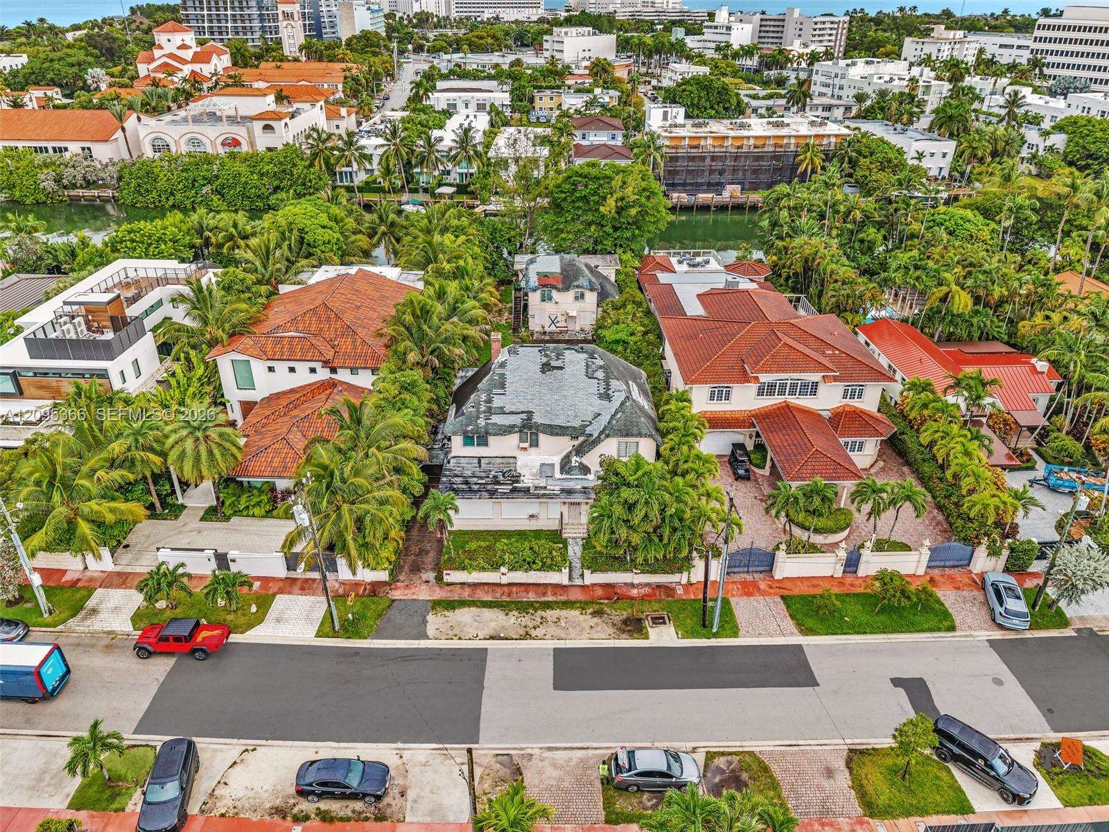 3746 Chase Ave, Miami Beach, FL 33140 - For Sale photo 1
