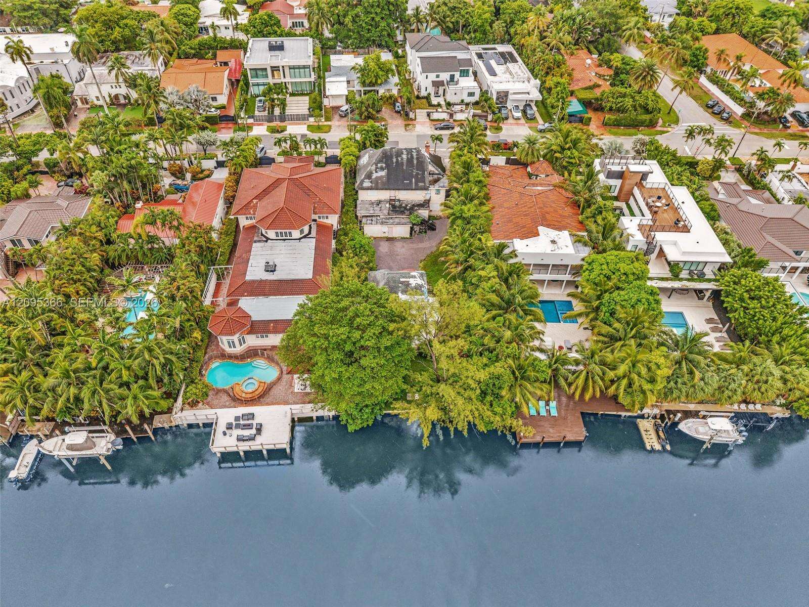 3746 Chase Ave, Miami Beach, FL 33140 - For Sale photo 14