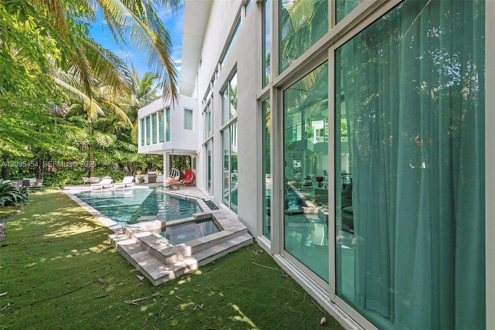 480 Ocean Blvd, Golden Beach, FL 33160 - For Sale photo 18