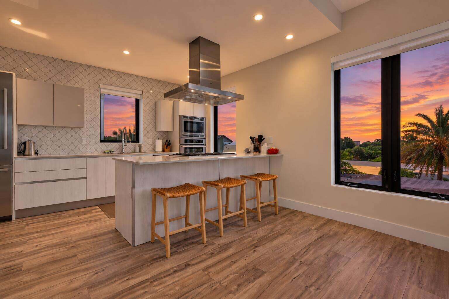 336 Balboa, Hollywood, FL 33019 - For Sale photo 3