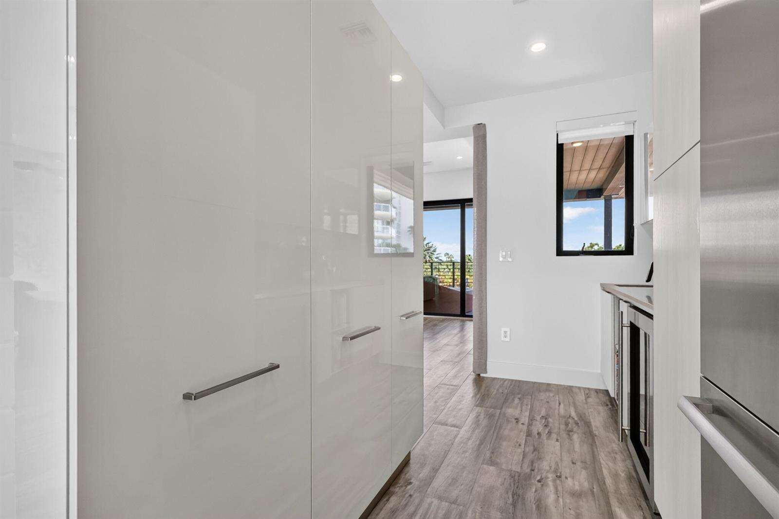 336 Balboa, Hollywood, FL 33019 - For Sale photo 39
