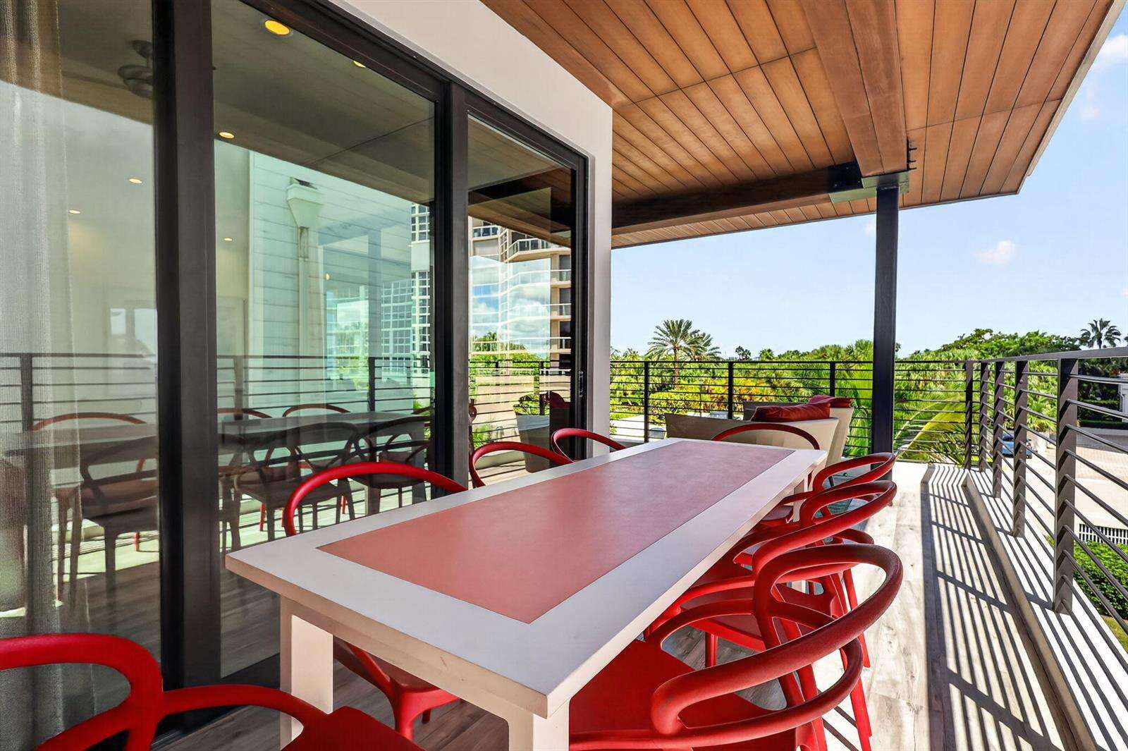 336 Balboa, Hollywood, FL 33019 - For Sale photo 48