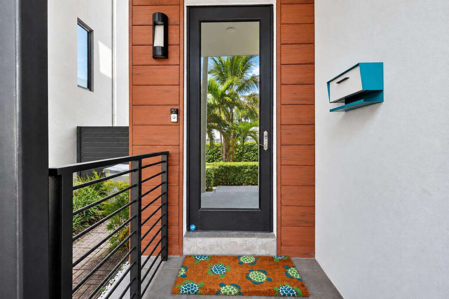 336 Balboa, Hollywood, FL 33019 - For Sale photo 6