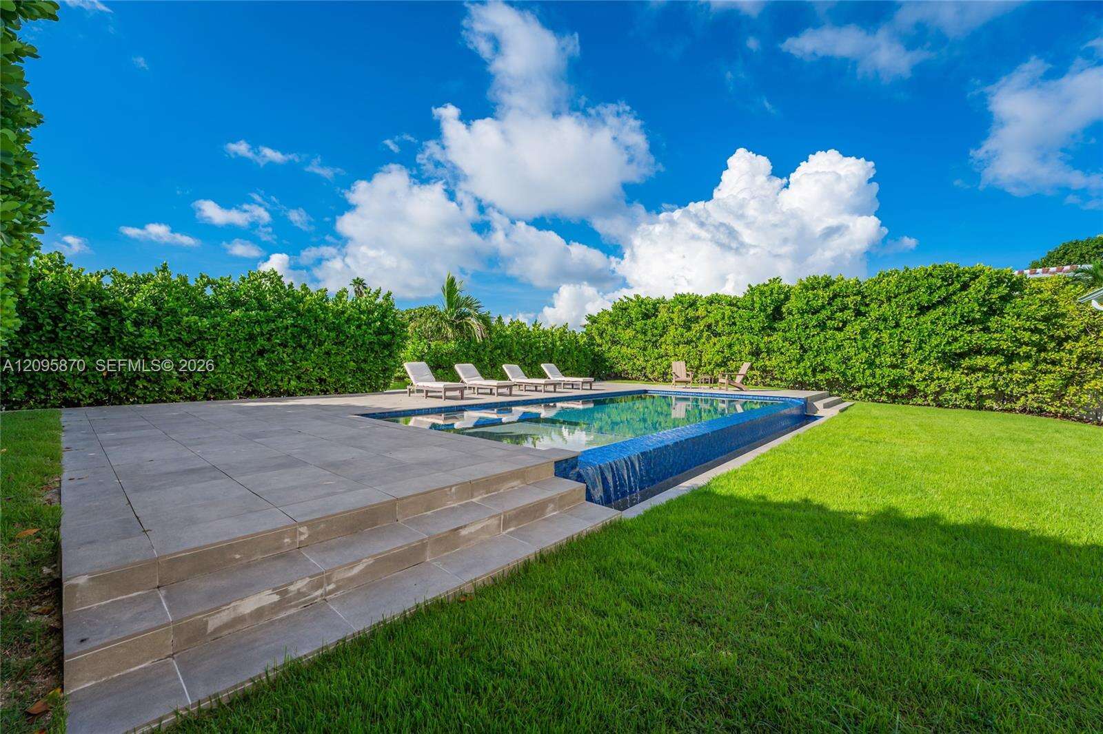740 Shore Dr, Miami Beach, FL 33141 - For Sale photo 12