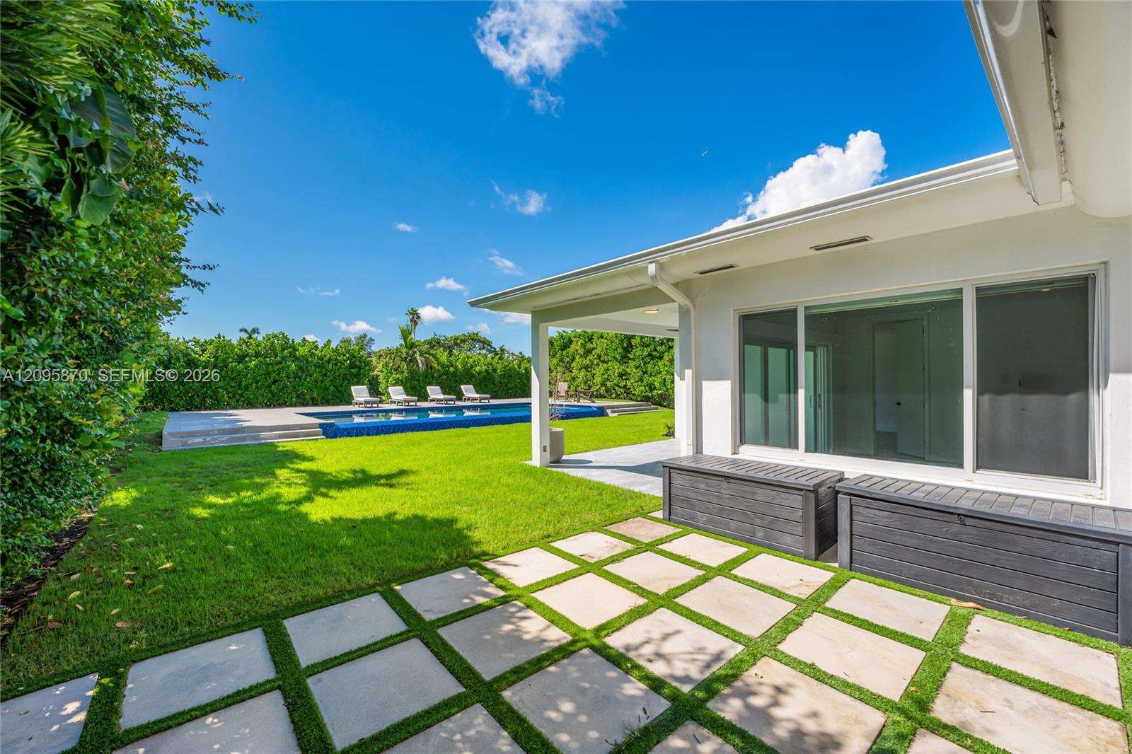 740 Shore Dr, Miami Beach, FL 33141 - For Sale photo 13