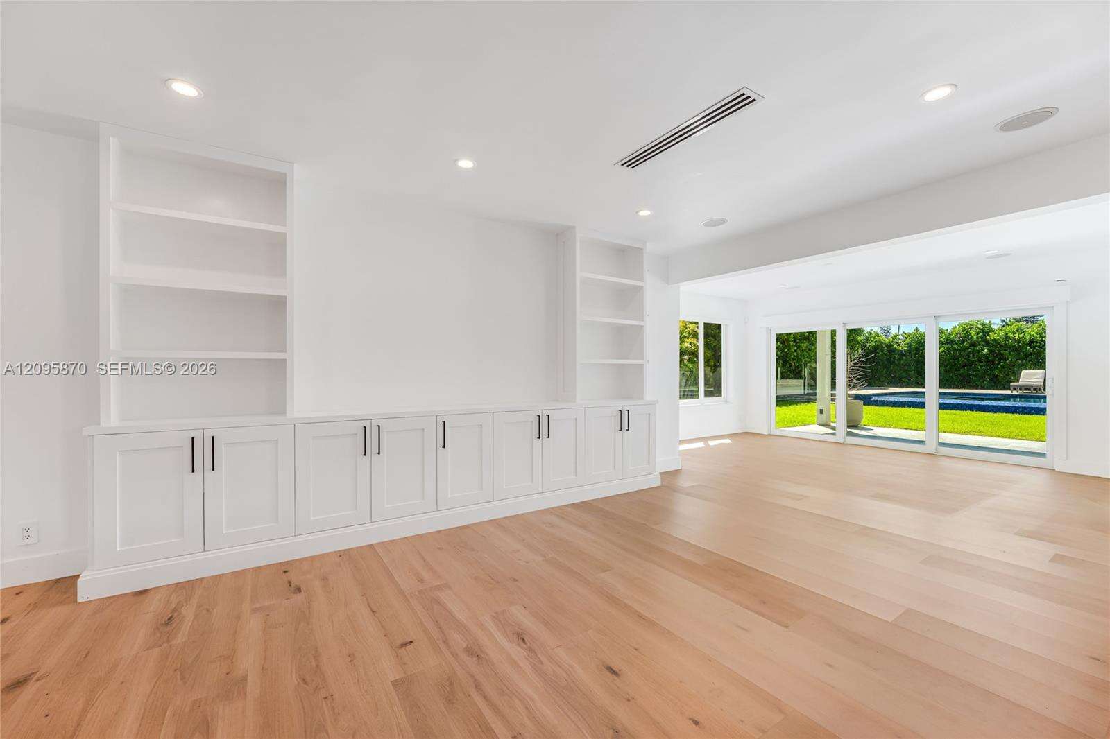 740 Shore Dr, Miami Beach, FL 33141 - For Sale photo 14