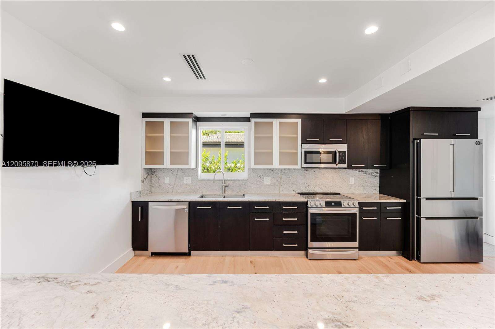 740 Shore Dr, Miami Beach, FL 33141 - For Sale photo 23