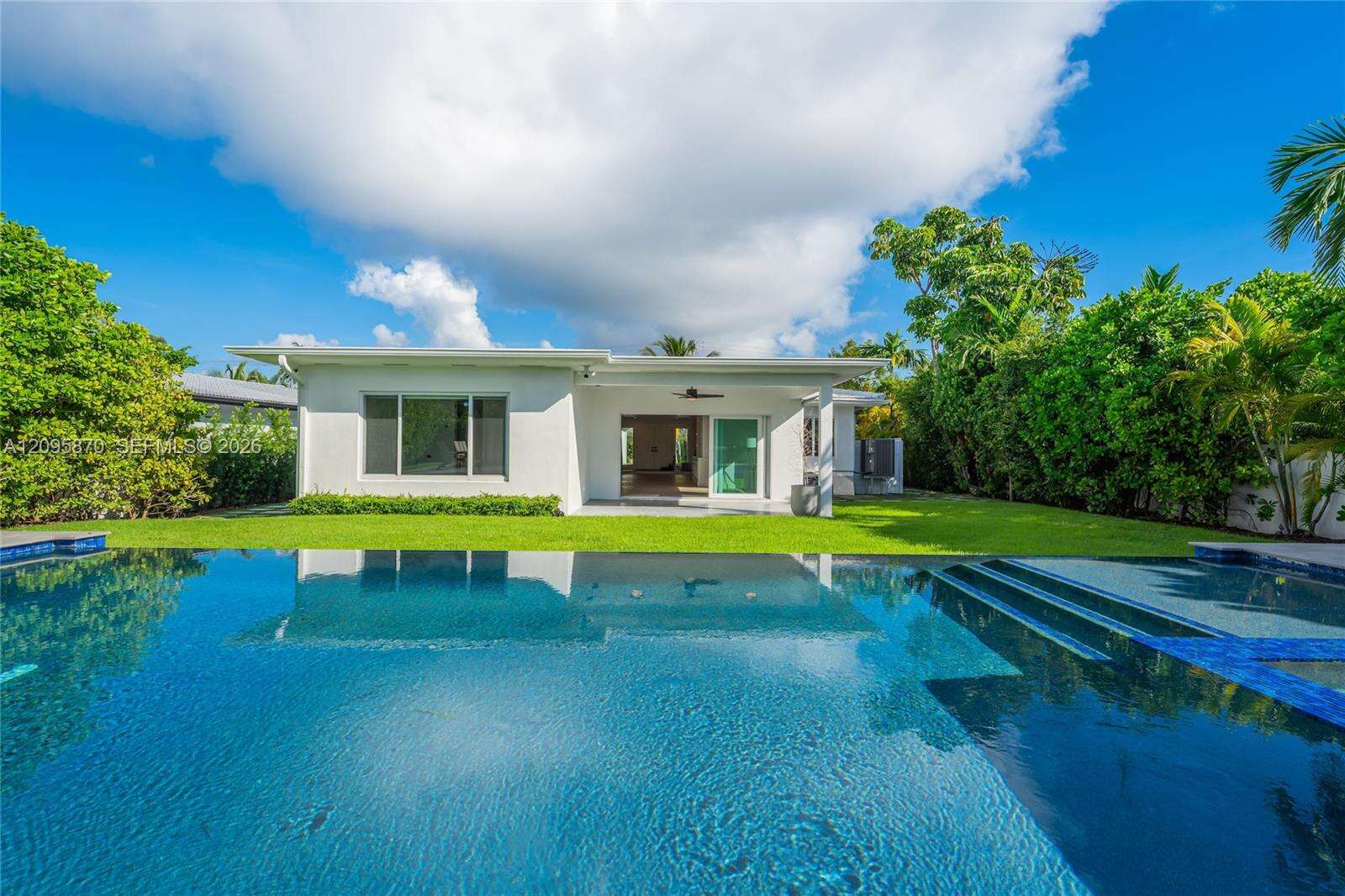 740 Shore Dr, Miami Beach, FL 33141 - For Sale photo 5