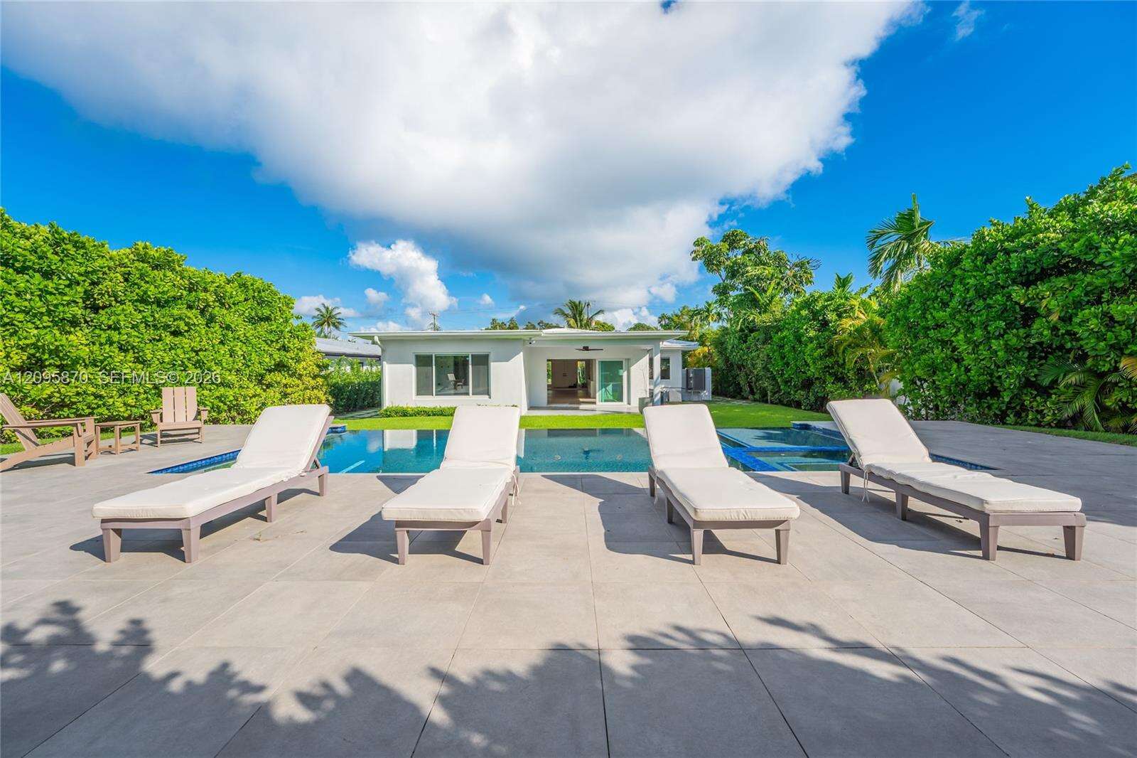 740 Shore Dr, Miami Beach, FL 33141 - For Sale photo 7