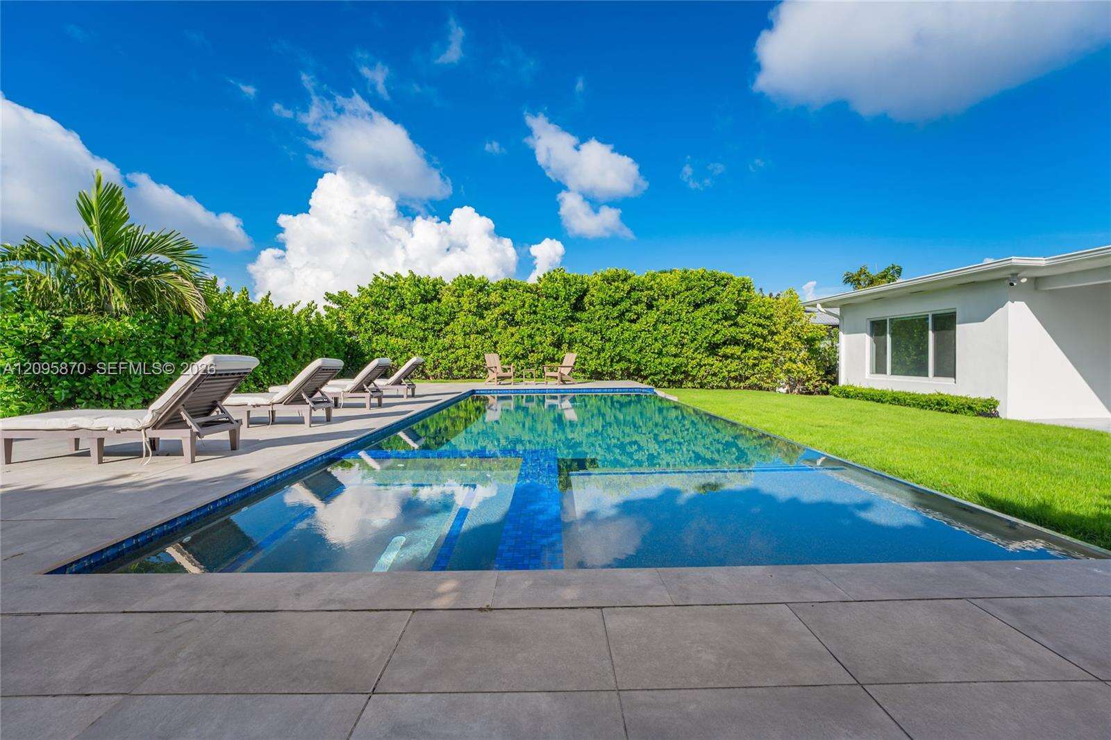 740 Shore Dr, Miami Beach, FL 33141 - For Sale photo 8