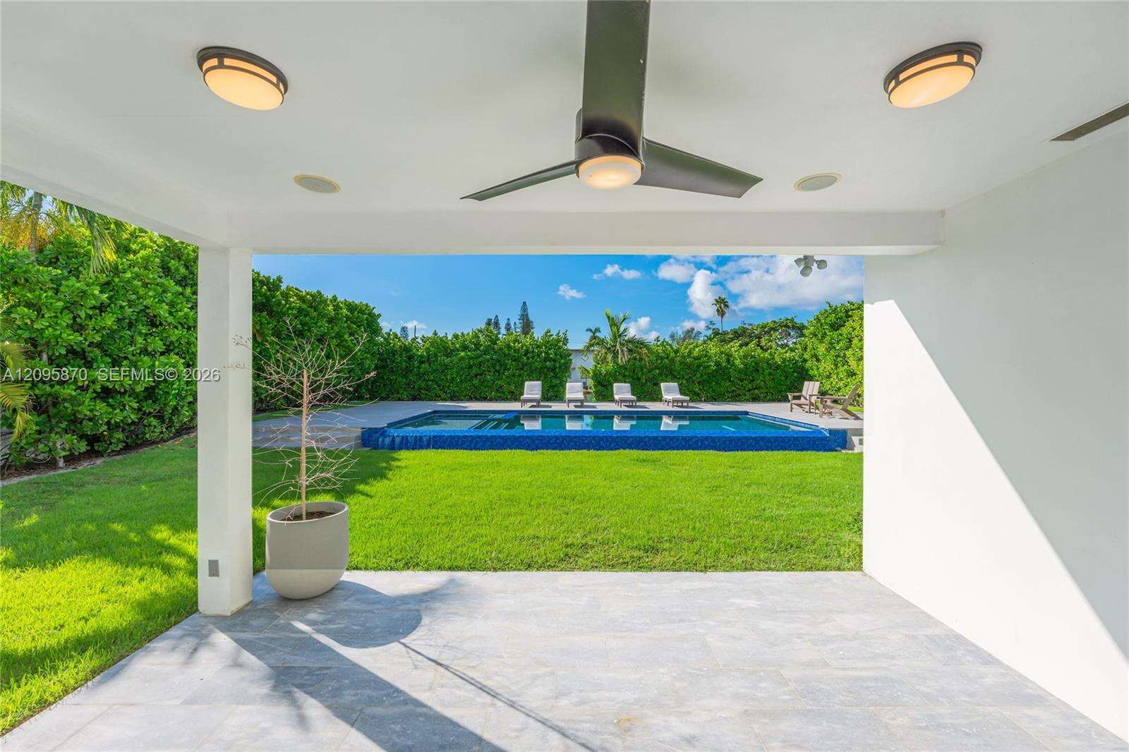 740 Shore Dr, Miami Beach, FL 33141 - For Sale photo 10