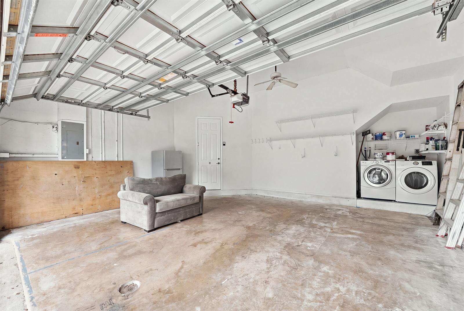 1115 Papaya, Hollywood, FL 33019 - For Sale photo 46