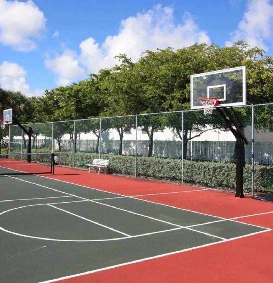 1115 Papaya, Hollywood, FL 33019 - For Sale photo 53