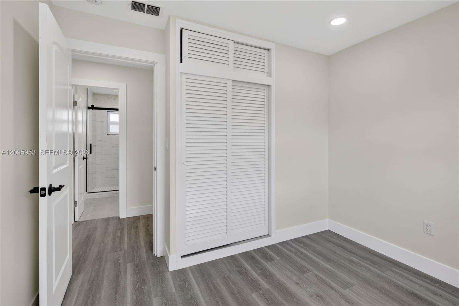 320 70th Ter, Hollywood, FL 33024 - For Sale photo 25