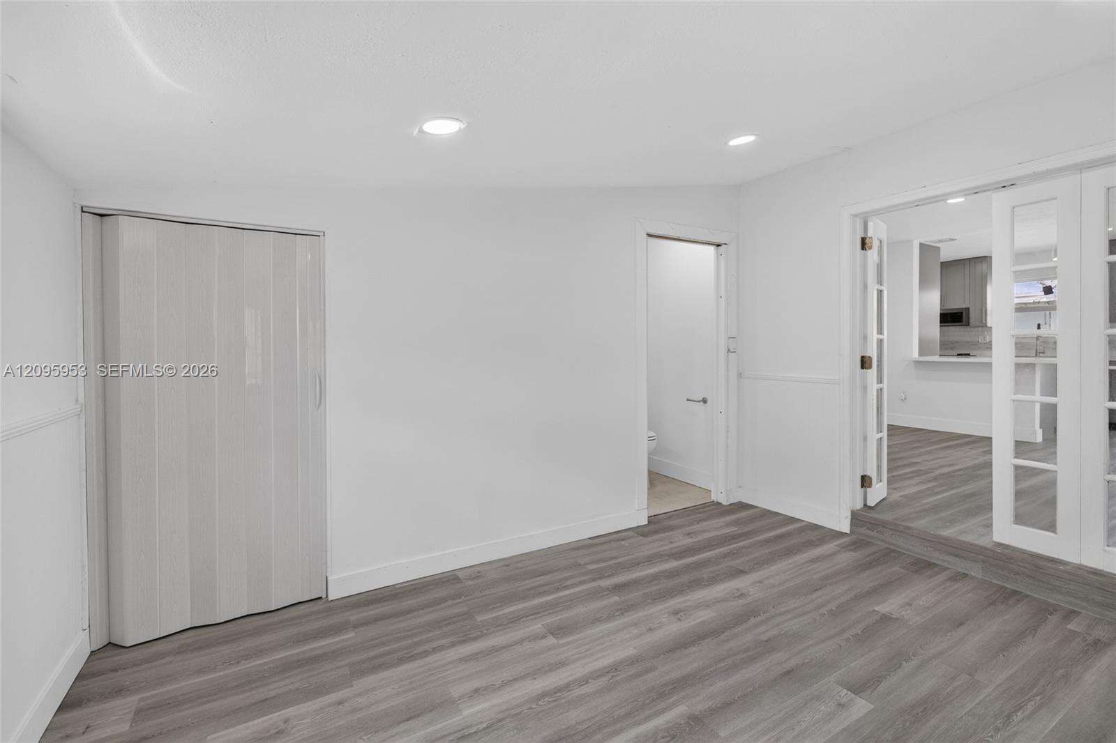 320 70th Ter, Hollywood, FL 33024 - For Sale photo 30