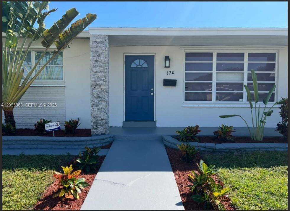 320 7th Ct, Hallandale Beach, FL 33009 - For Sale photo 1