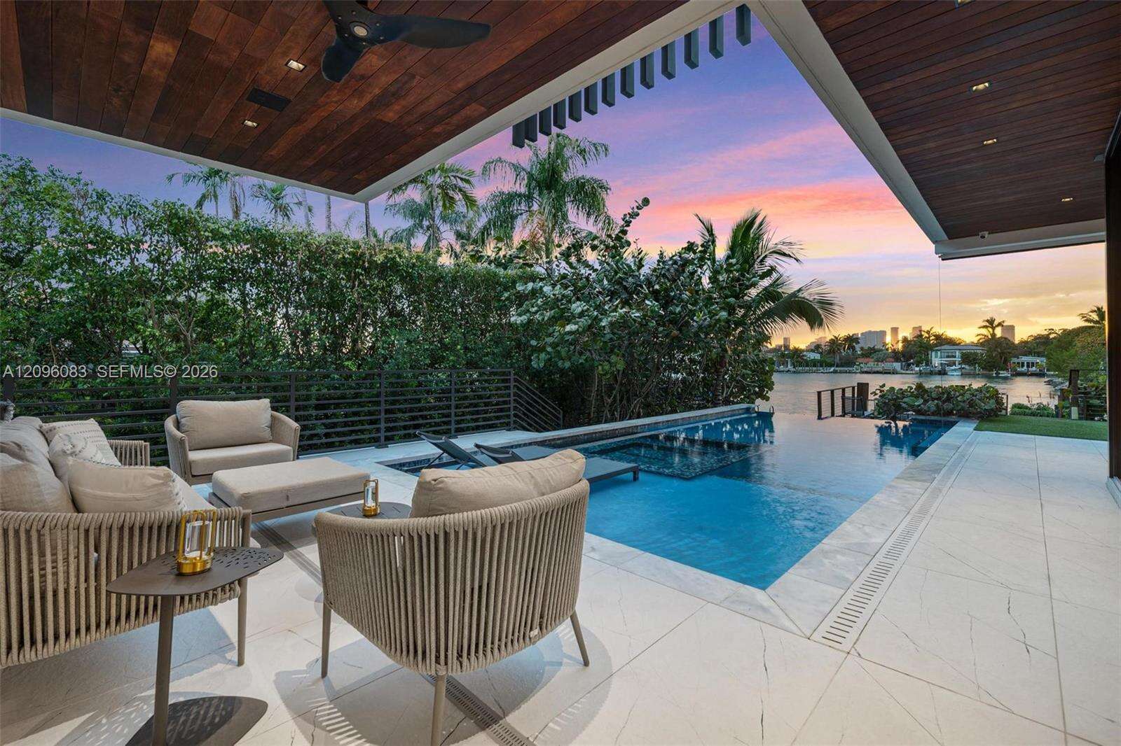 226 Rivo Alto Dr, Miami Beach, FL 33139 - For Sale photo 14