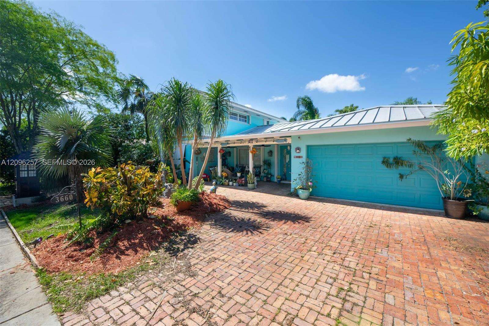 3660 53rd Ave, Hollywood, FL 33021 - For Sale photo 2