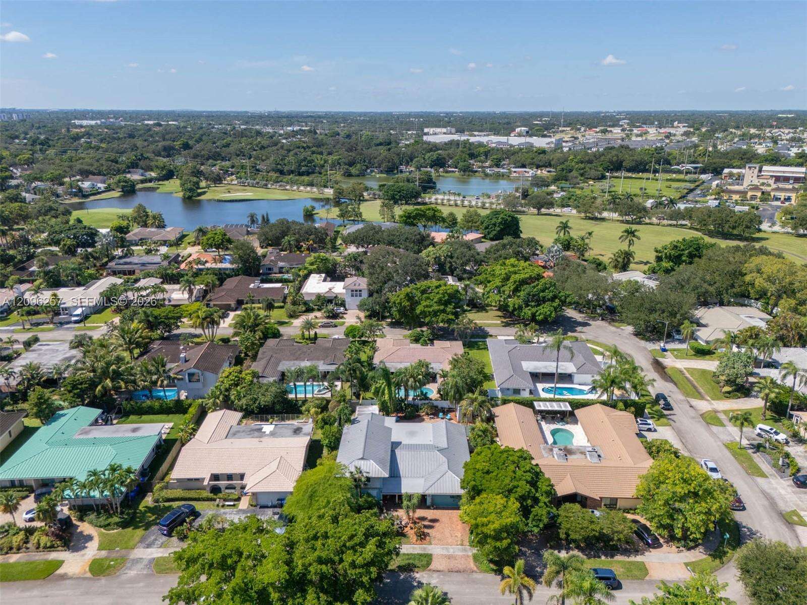 3660 53rd Ave, Hollywood, FL 33021 - For Sale photo 81
