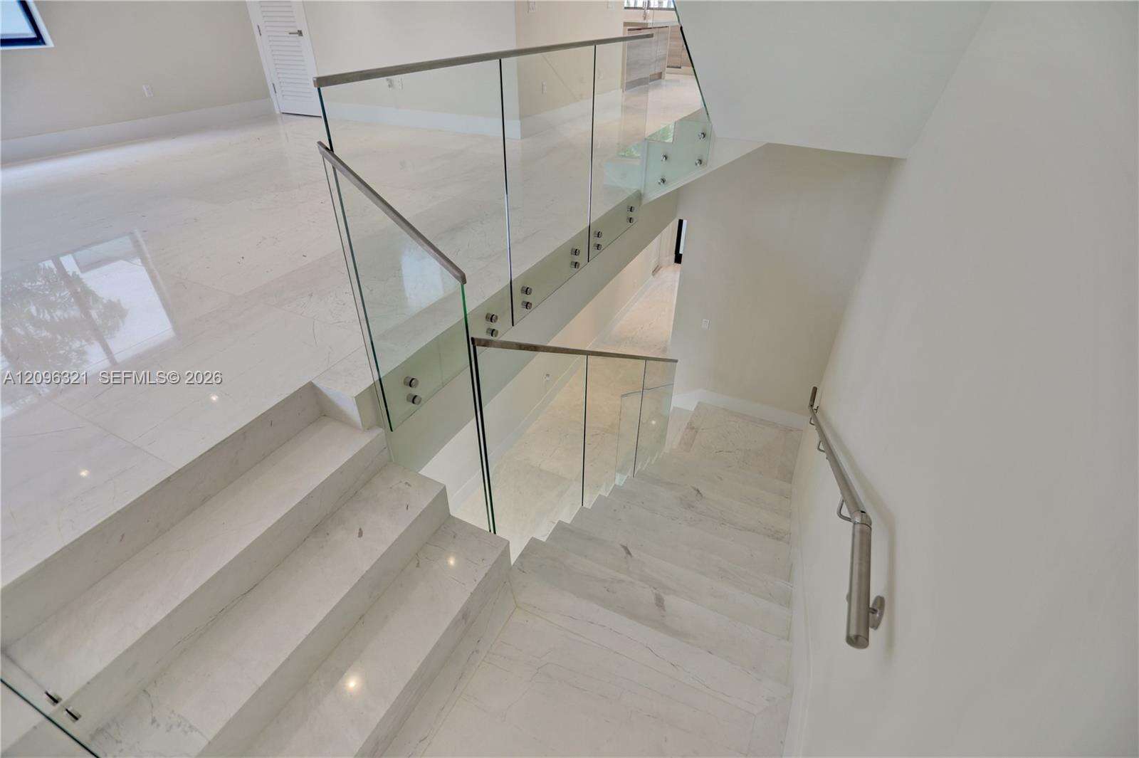 3550 Glencoe St, Miami, FL 33133 - For Sale photo 11