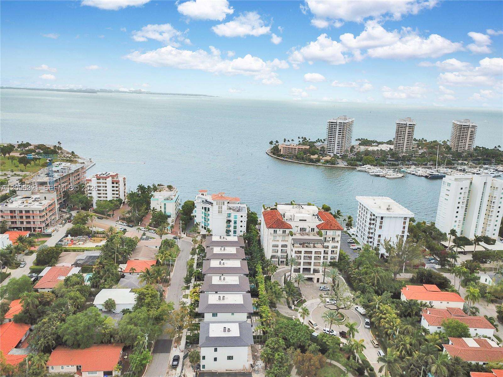 3550 Glencoe St, Miami, FL 33133 - For Sale photo 3