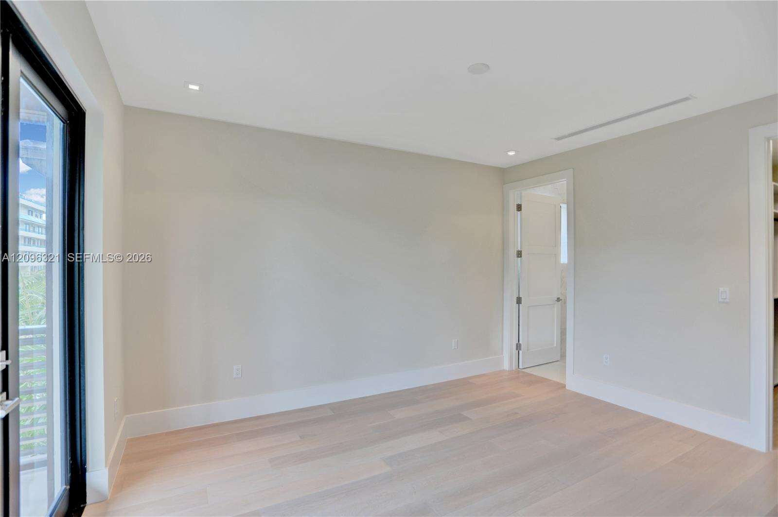 3550 Glencoe St, Miami, FL 33133 - For Sale photo 24