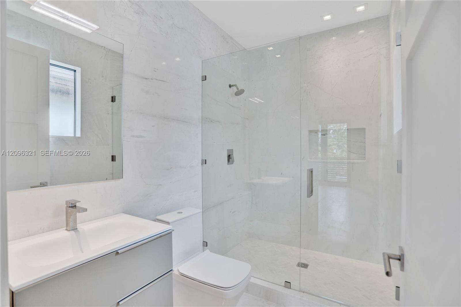 3550 Glencoe St, Miami, FL 33133 - For Sale photo 34