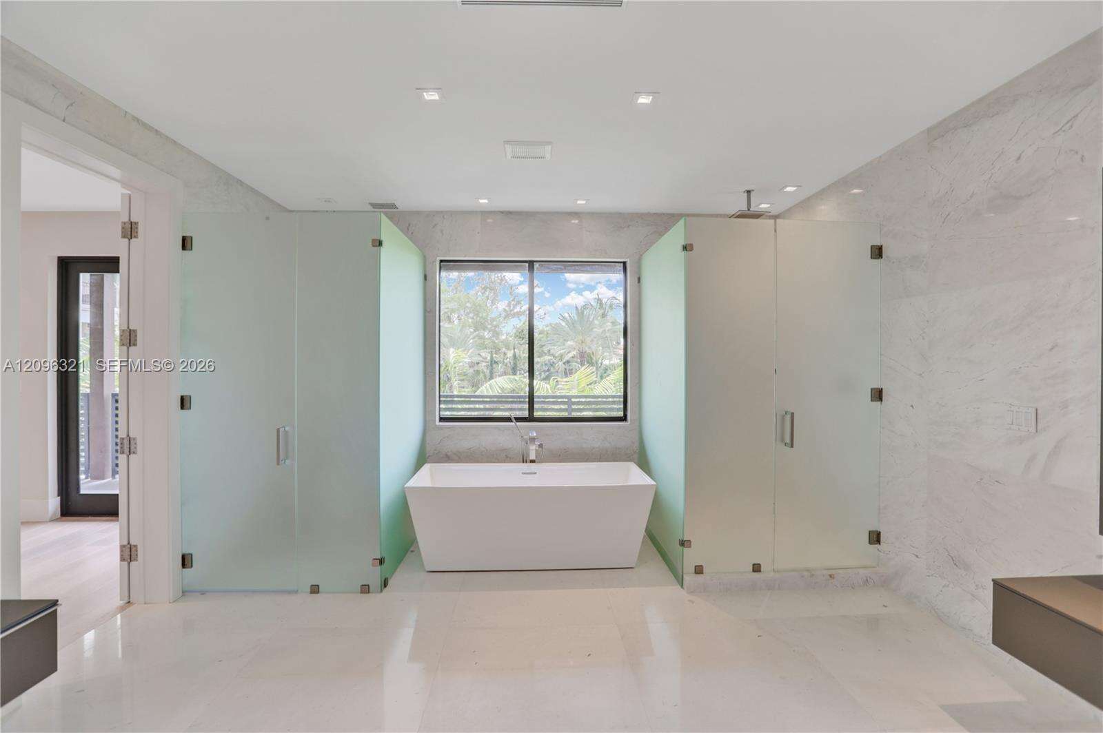 3550 Glencoe St, Miami, FL 33133 - For Sale photo 51