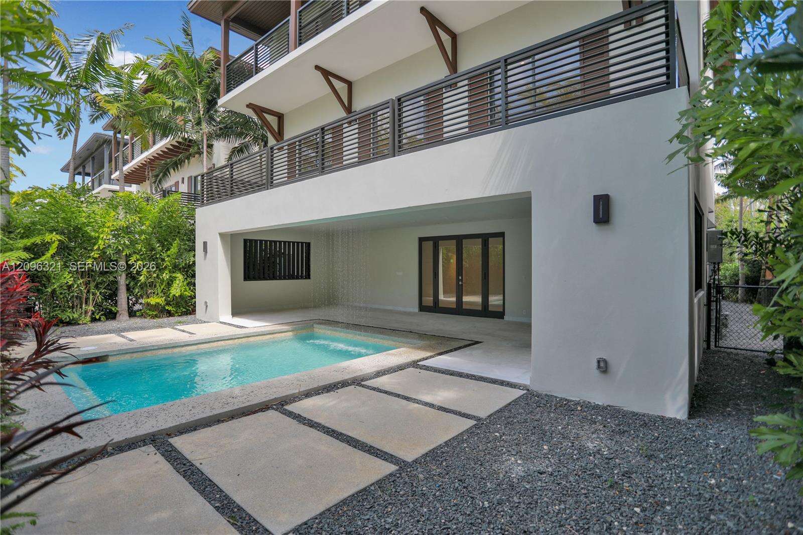 3550 Glencoe St, Miami, FL 33133 - For Sale photo 64