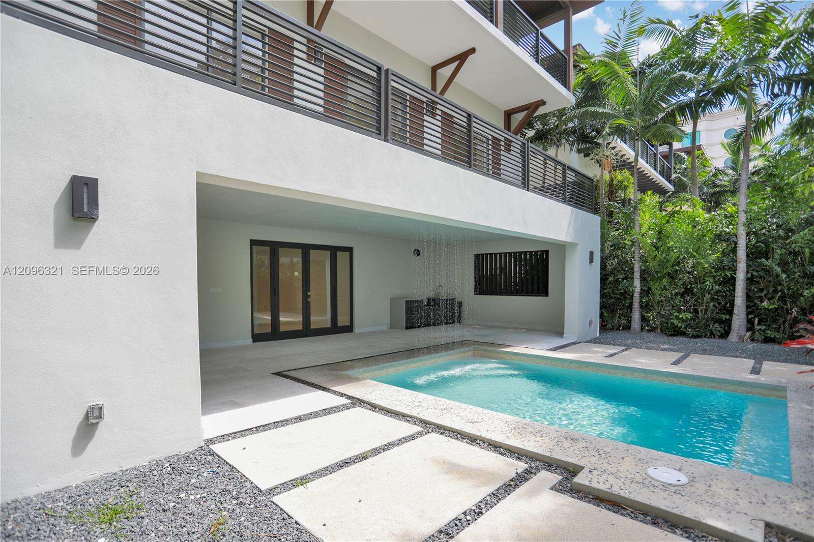 3550 Glencoe St, Miami, FL 33133 - For Sale photo 67
