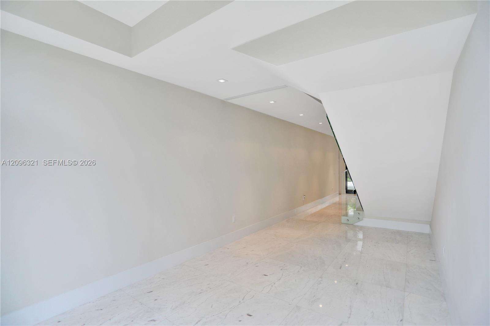 3550 Glencoe St, Miami, FL 33133 - For Sale photo 8