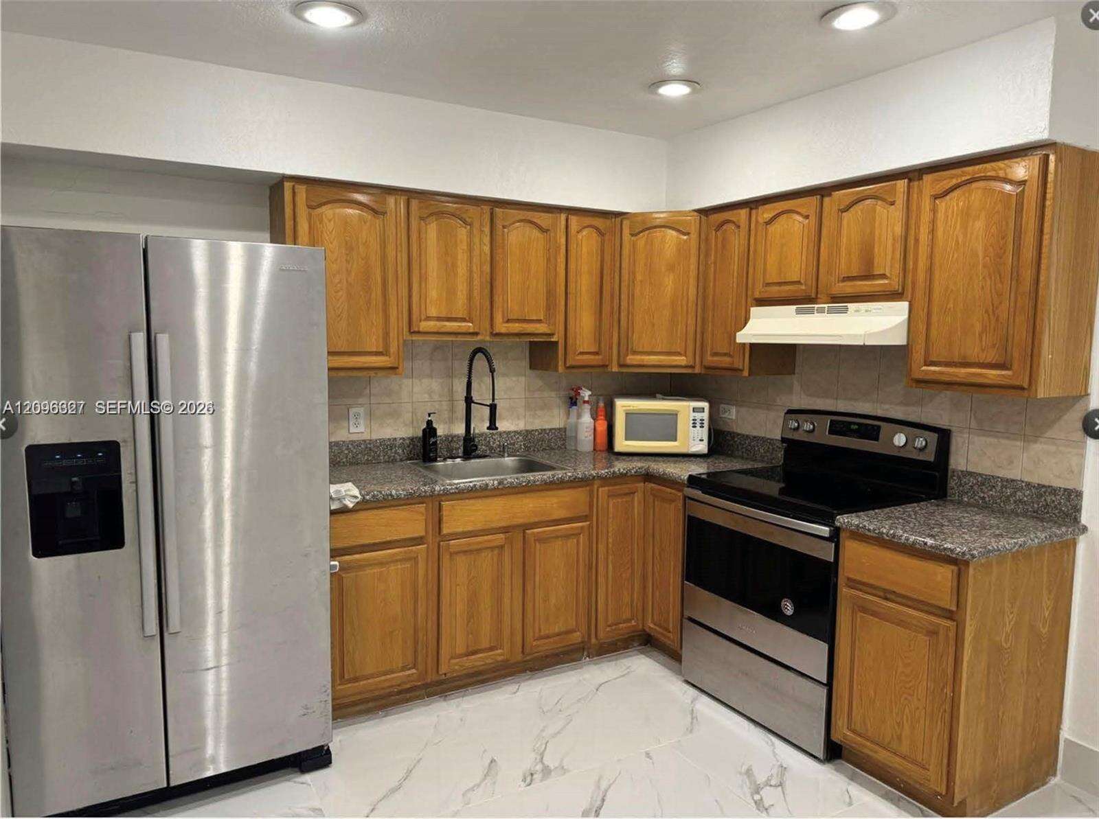 1009 2nd St, Hallandale Beach, FL 33009 - For Sale photo 13