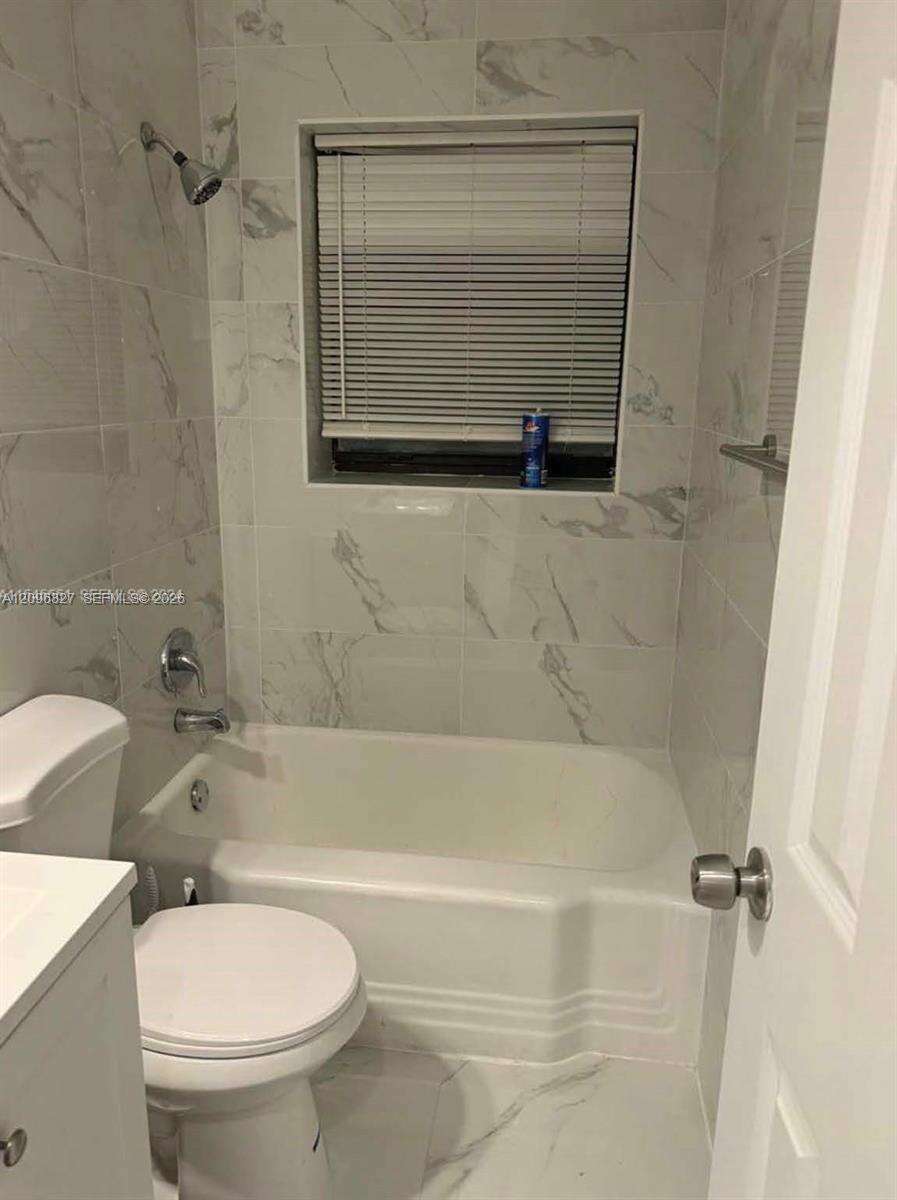 1009 2nd St, Hallandale Beach, FL 33009 - For Sale photo 18