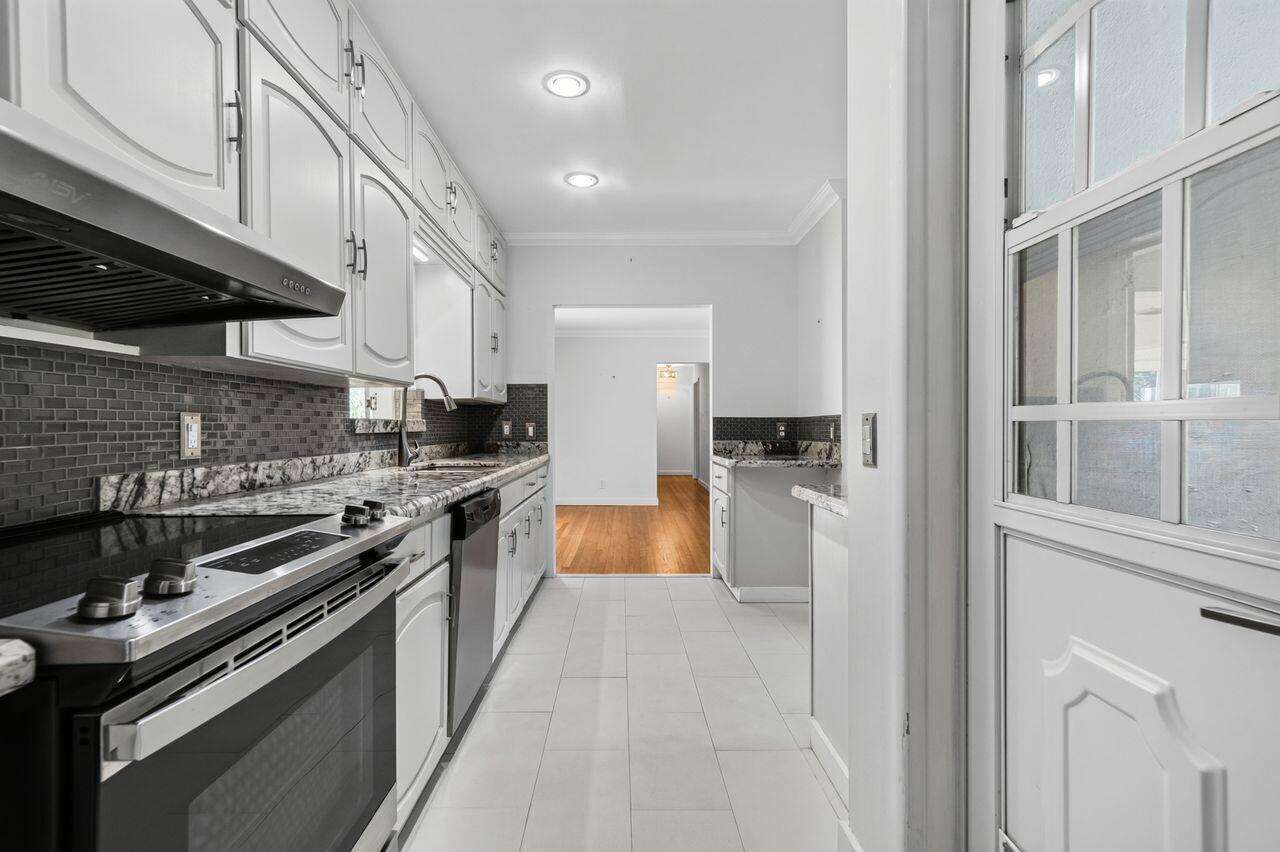 2317 12th, Fort Lauderdale, FL 33304 - For Sale photo 11