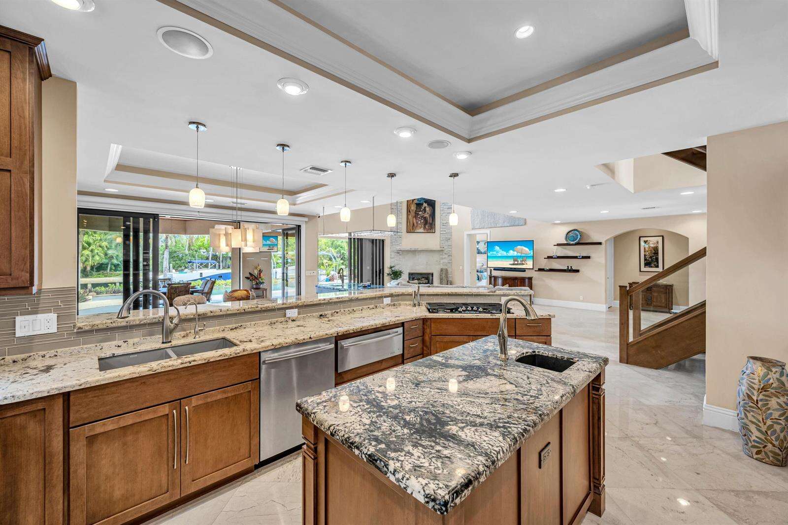 1900 Marietta, Fort Lauderdale, FL 33316 - For Sale photo 7