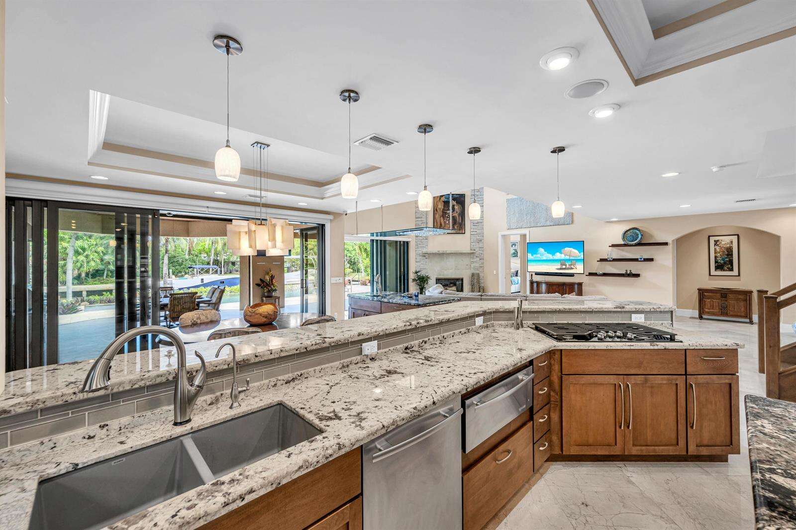 1900 Marietta, Fort Lauderdale, FL 33316 - For Sale photo 8