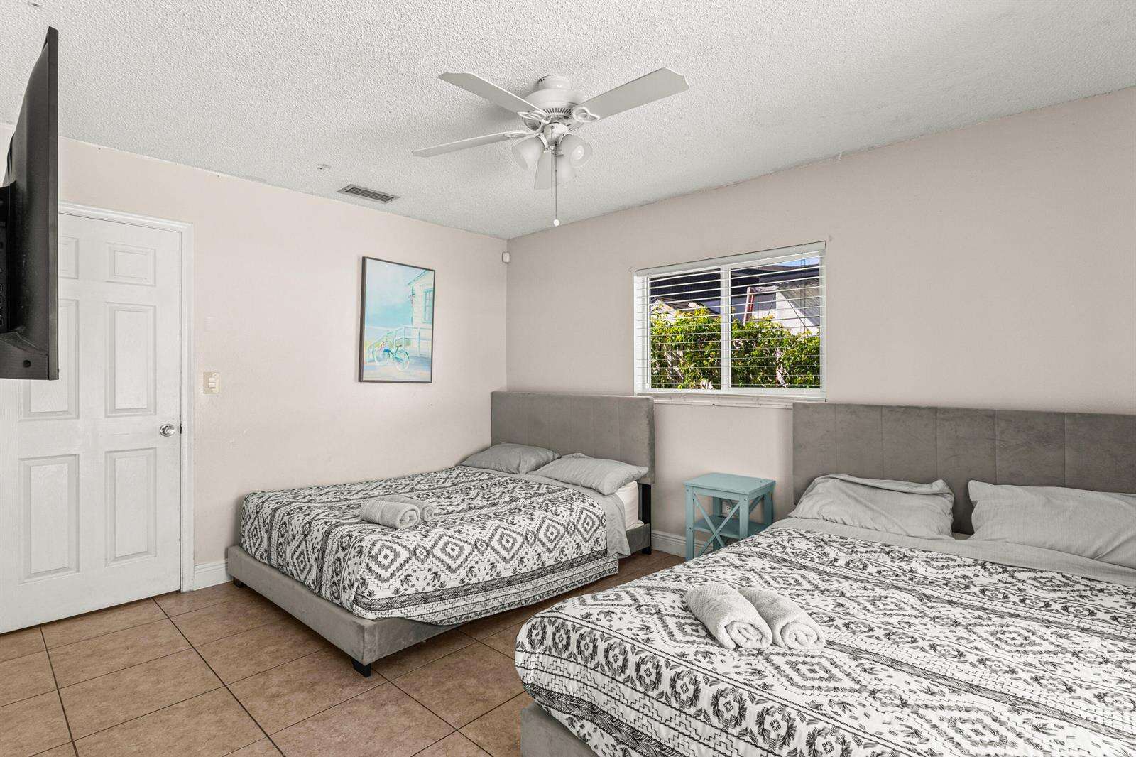1121 66th, Hollywood, FL 33024 - For Sale photo 18