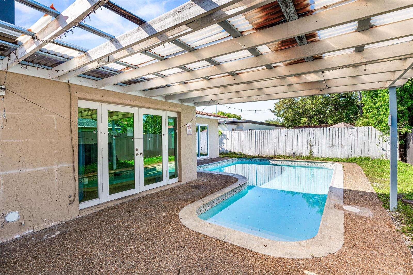 1121 66th, Hollywood, FL 33024 - For Sale photo 26