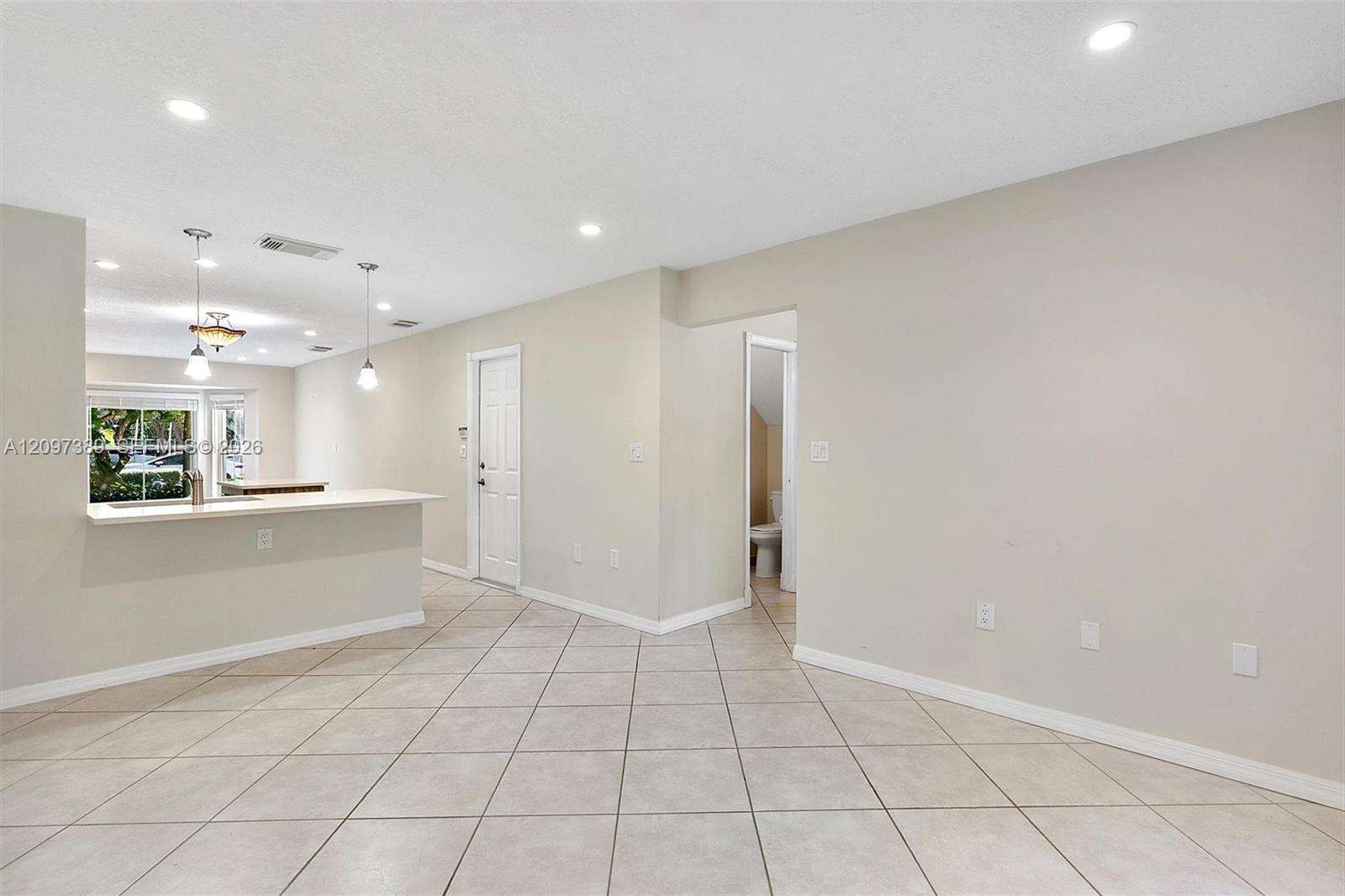 1960 Sweetbay Way, Hollywood, FL 33019 - For Sale photo 16