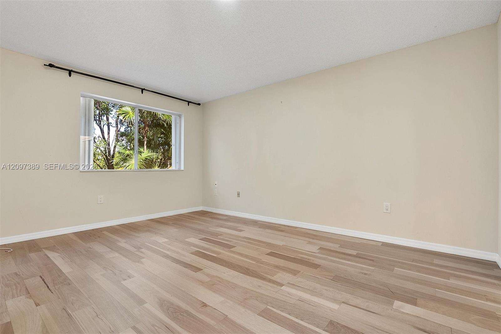 1960 Sweetbay Way, Hollywood, FL 33019 - For Sale photo 35