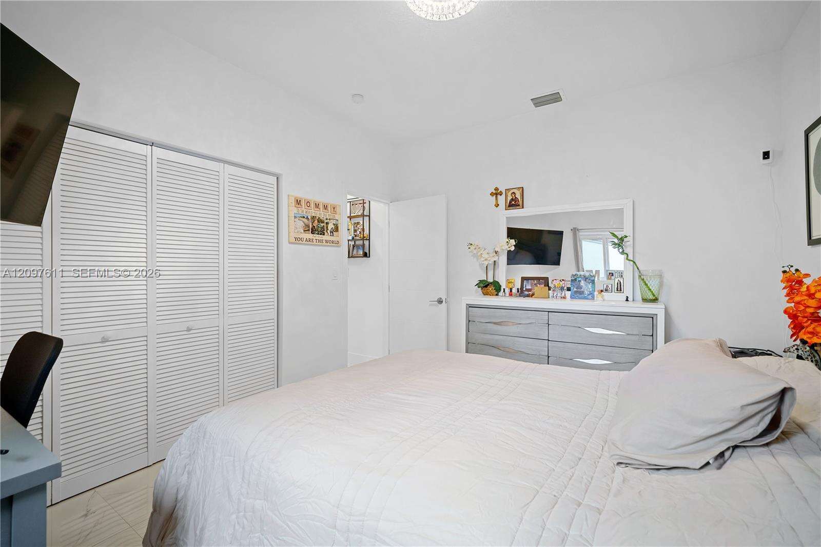 925 4th St, Hallandale Beach, FL 33009 - For Sale photo 13