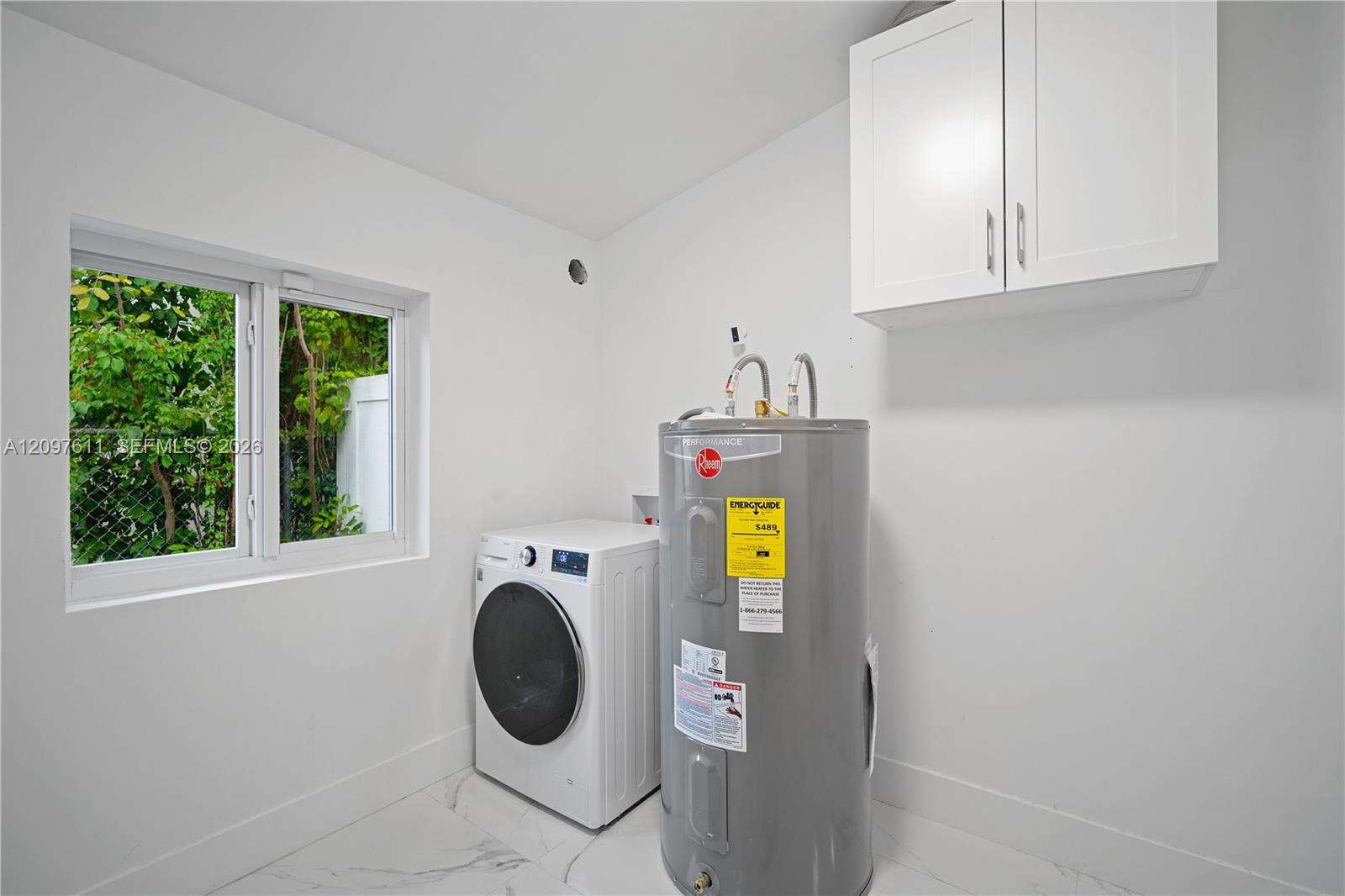 925 4th St, Hallandale Beach, FL 33009 - For Sale photo 15