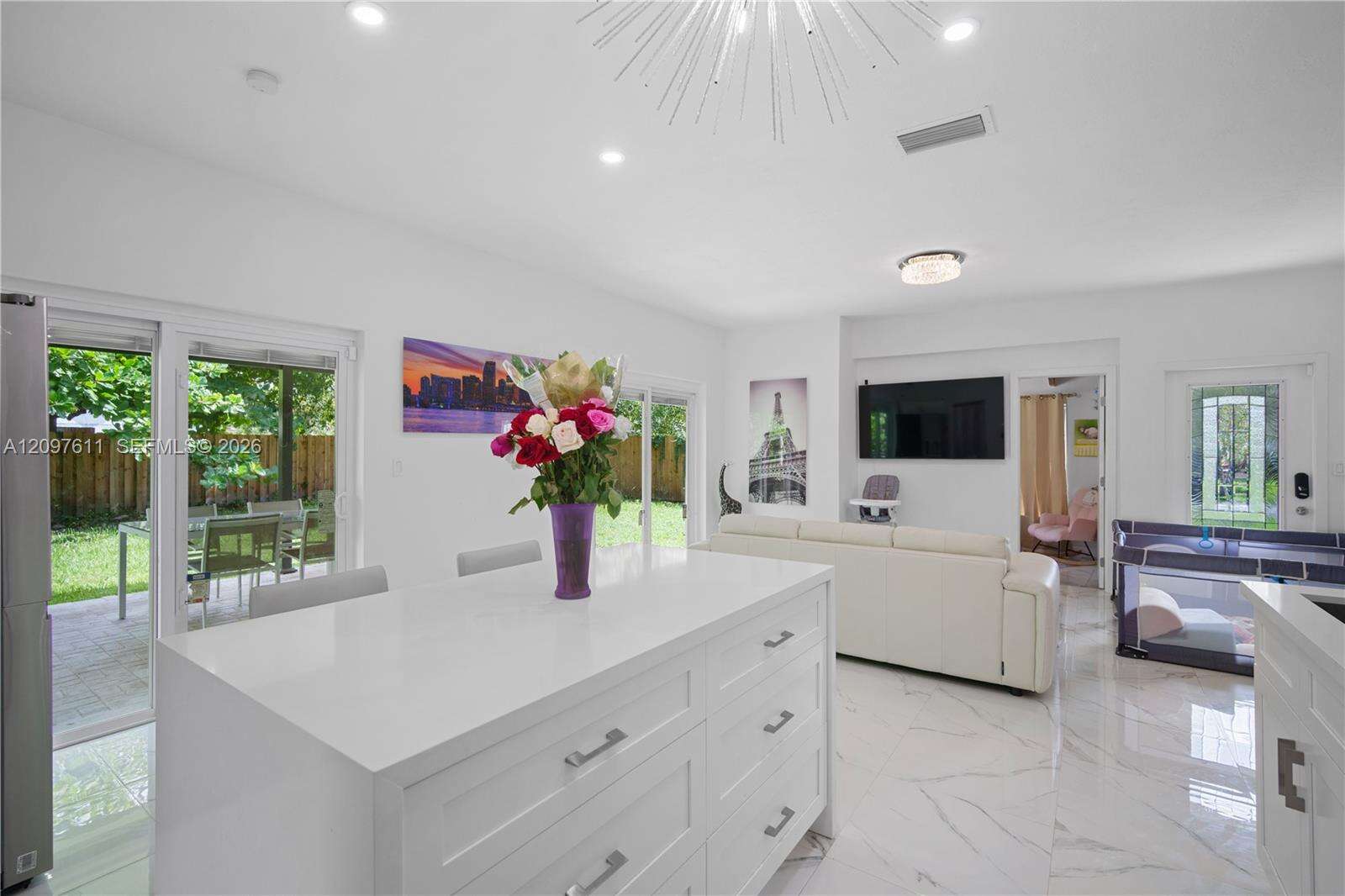 925 4th St, Hallandale Beach, FL 33009 - For Sale photo 7